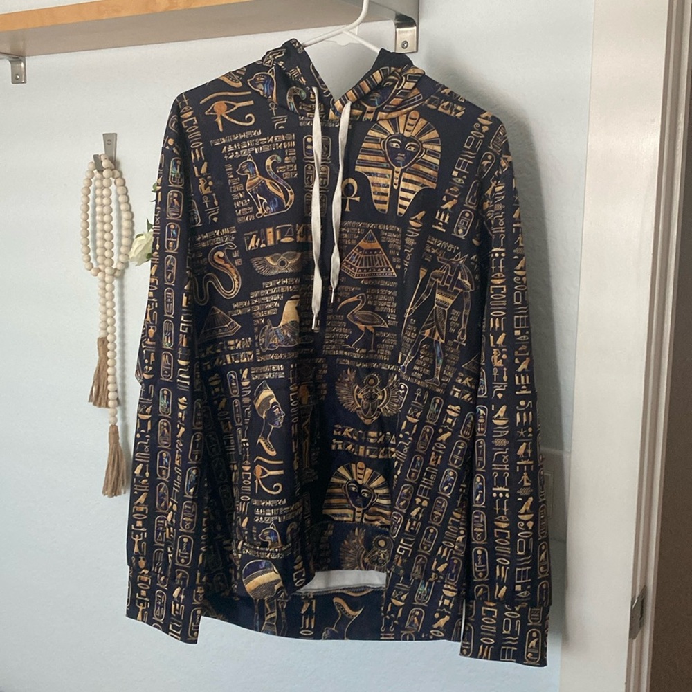 (SOLD) Vintage Egyptian Hieroglyphs Sweatshirt